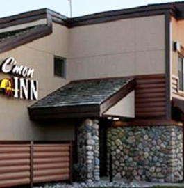 C’mon Inn Hotel & Suites