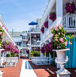 Danfords Hotel and Marina — Port Jefferson